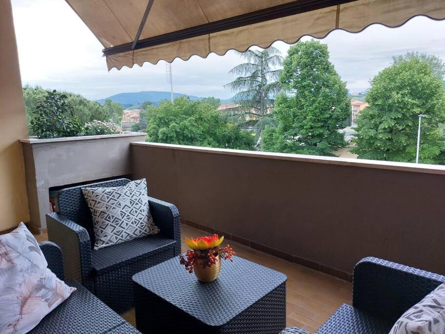 Lungarno 32 With Private Parking Apartment Флоренция Екстериор снимка