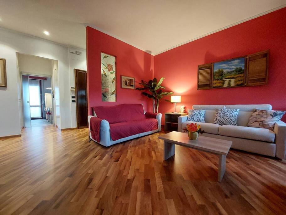 Lungarno 32 With Private Parking Apartment Флоренция Екстериор снимка